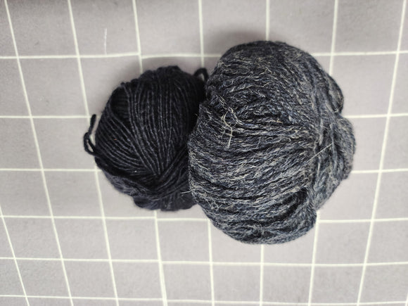 Random Yarn Grey/Black