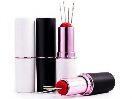 Lipstick Case Needle Holder